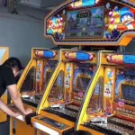推硬币游戏,推硬币游戏机缩略图